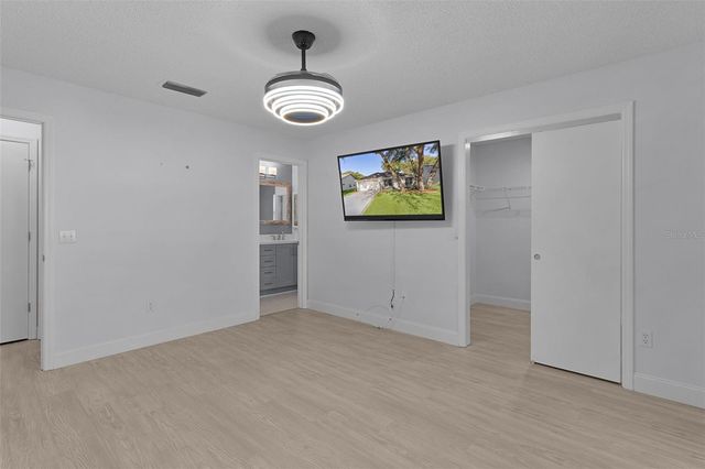 206 DESOTA COURT, The Villages, FL 32159