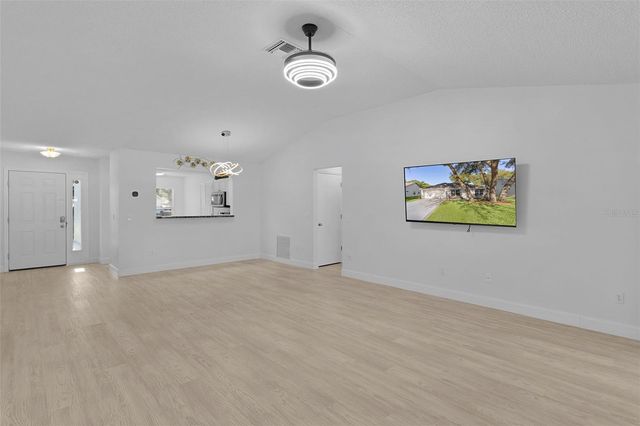 206 DESOTA COURT, The Villages, FL 32159