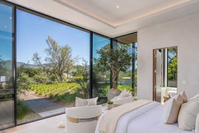 9777 Via Cantera, Kenwood, CA 95452