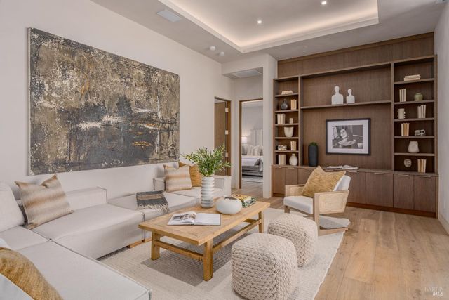 9777 Via Cantera, Kenwood, CA 95452