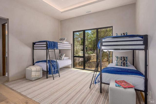 9777 Via Cantera, Kenwood, CA 95452