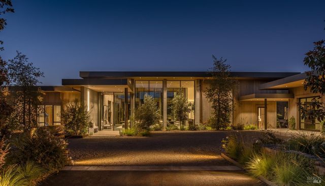 9777 Via Cantera, Kenwood, CA 95452