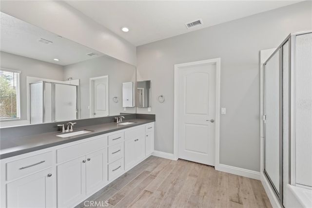 7714 Paisley Avenue, Hesperia, CA 92345