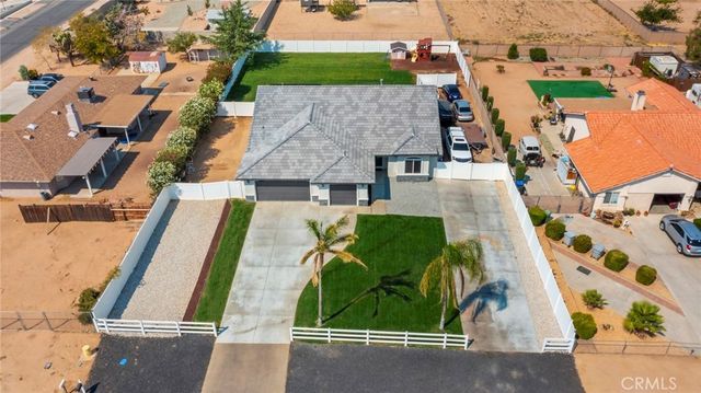 7714 Paisley Avenue, Hesperia, CA 92345