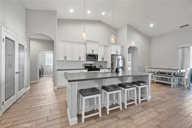 7714 Paisley Avenue, Hesperia, CA 92345