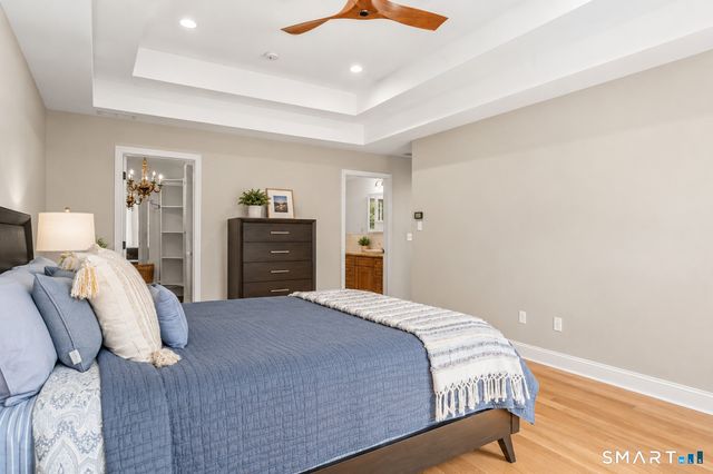1 Angelas Way, Burlington, CT 06013