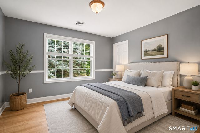 1 Angelas Way, Burlington, CT 06013