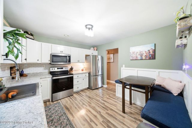 10119 Headley Hill Rd, Louisville, KY 40223