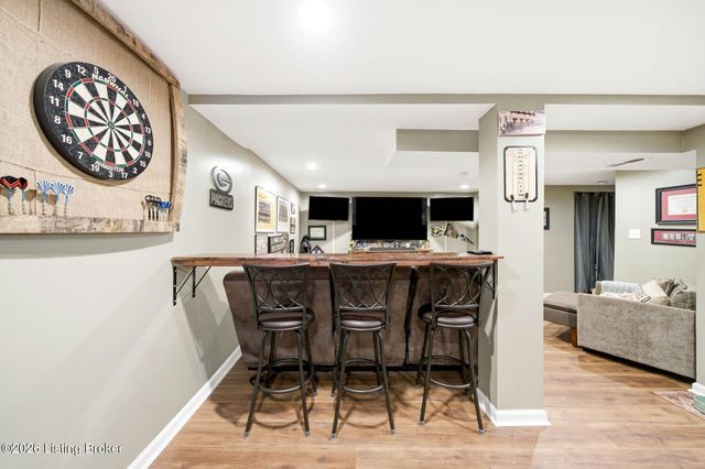 10119 Headley Hill Rd, Louisville, KY 40223