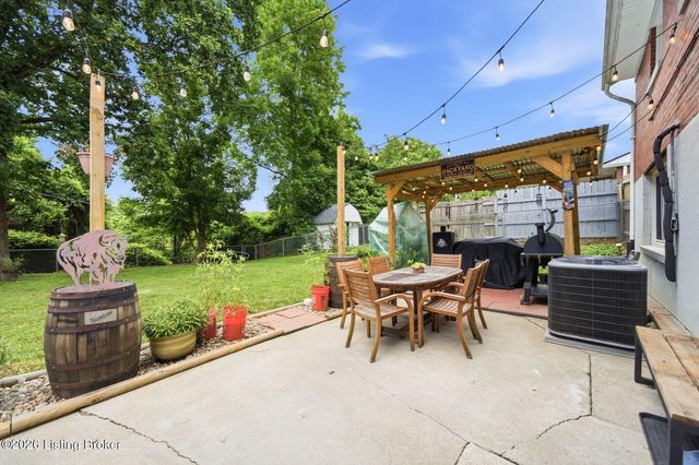 10119 Headley Hill Rd, Louisville, KY 40223