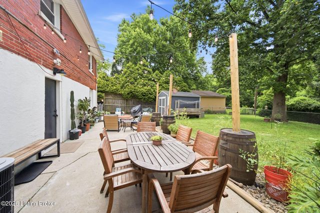10119 Headley Hill Rd, Louisville, KY 40223