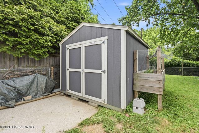 10119 Headley Hill Rd, Louisville, KY 40223
