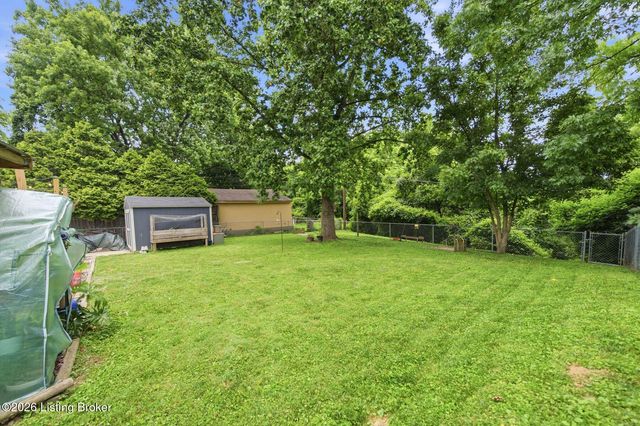 10119 Headley Hill Rd, Louisville, KY 40223