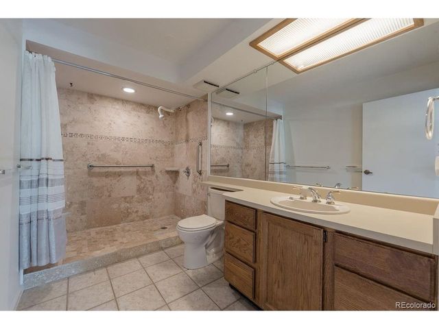 7420 E Quincy Ave 102, Denver, CO 80237