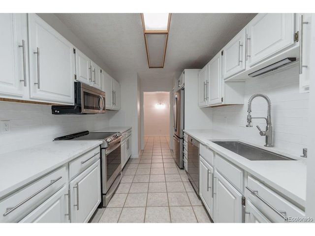 7420 E Quincy Ave 102, Denver, CO 80237