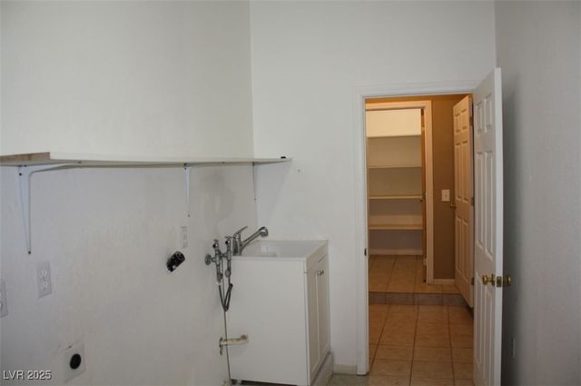 1101 East Blosser Ranch Road, Pahrump, NV 89060