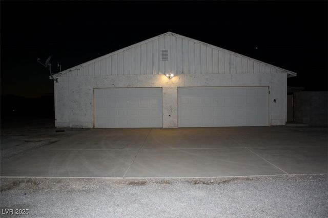 1101 East Blosser Ranch Road, Pahrump, NV 89060