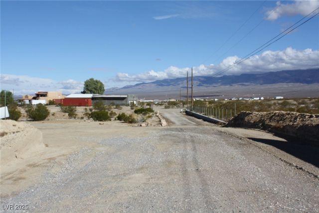 1101 East Blosser Ranch Road, Pahrump, NV 89060