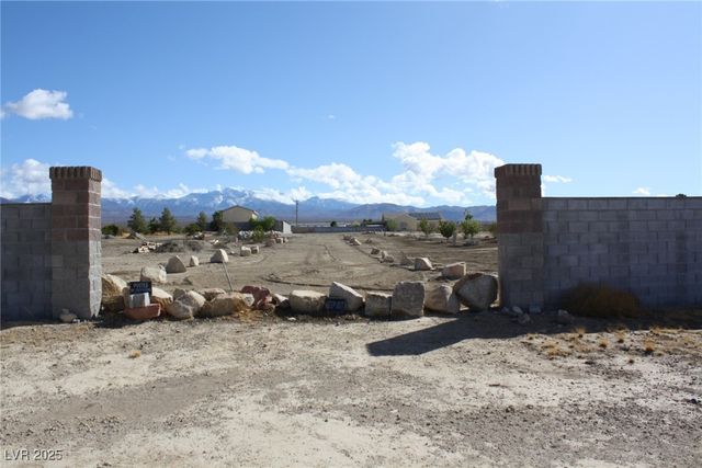 1101 East Blosser Ranch Road, Pahrump, NV 89060