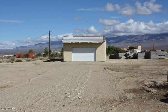 1101 East Blosser Ranch Road, Pahrump, NV 89060
