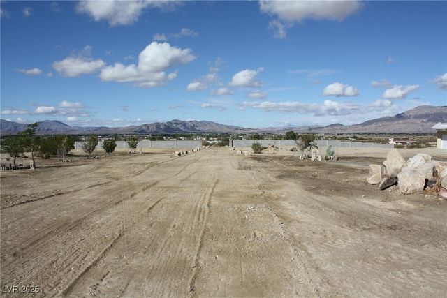 1101 East Blosser Ranch Road, Pahrump, NV 89060