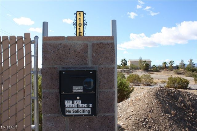 1101 East Blosser Ranch Road, Pahrump, NV 89060