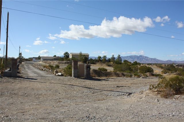 1101 East Blosser Ranch Road, Pahrump, NV 89060