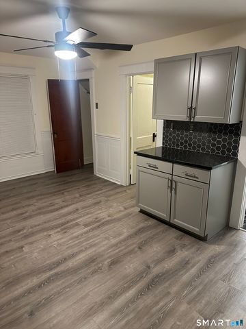 65 Wooding Street 3, Bristol, CT 06010