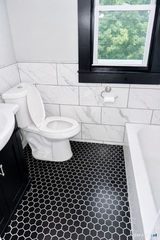 65 Wooding Street 3, Bristol, CT 06010