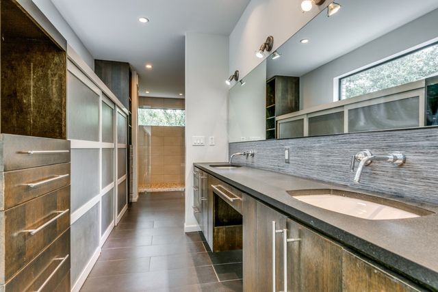 919 Knott Place, Dallas, TX 75208