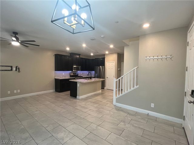 965 Nevada State Drive 32101, Henderson, NV 89002