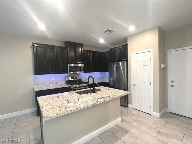 965 Nevada State Drive 32101, Henderson, NV 89002