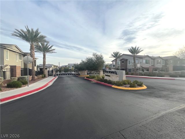 965 Nevada State Drive 32101, Henderson, NV 89002