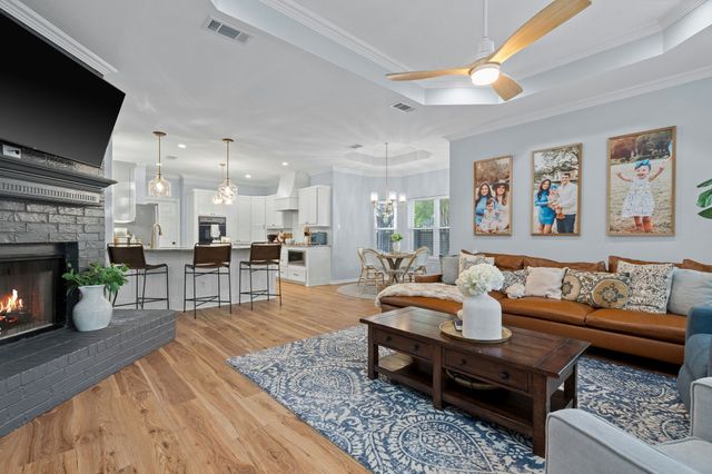 100 Sumner Lane, Waxahachie, TX 75165