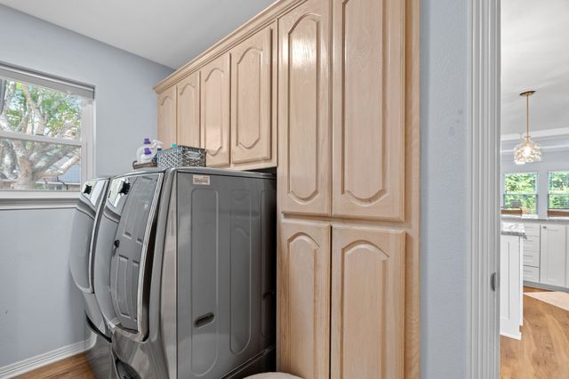 100 Sumner Lane, Waxahachie, TX 75165