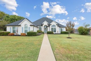 100 Sumner Lane, Waxahachie, TX 75165