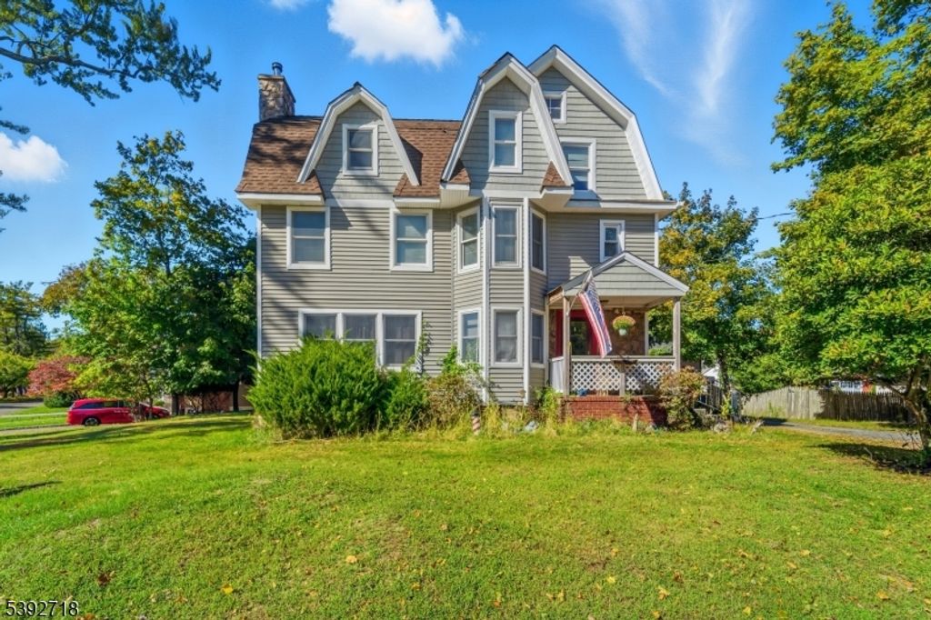 30 Herring St, Harrington Park Boro, NJ 07640