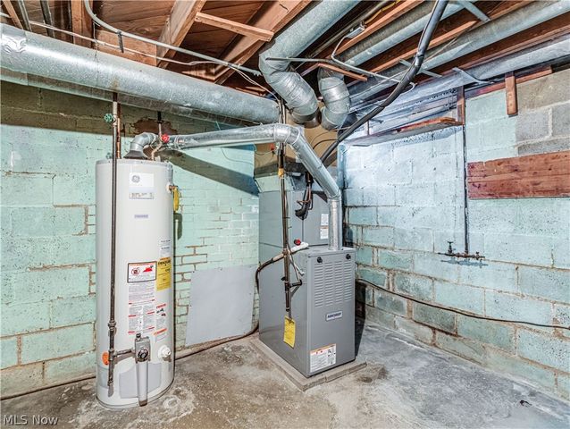 15606 Scottsdale Boulevard, Shaker Heights, OH 44120