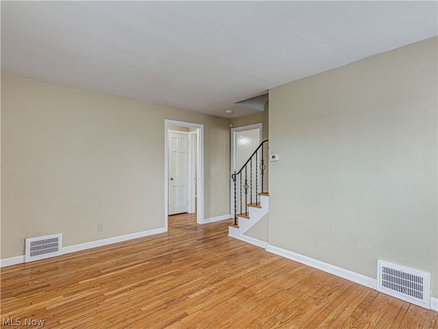 15606 Scottsdale Boulevard, Shaker Heights, OH 44120