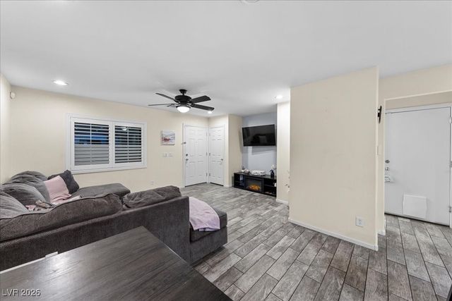 8929 Braided Yarn Avenue, Las Vegas, NV 89149