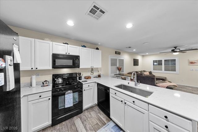 8929 Braided Yarn Avenue, Las Vegas, NV 89149