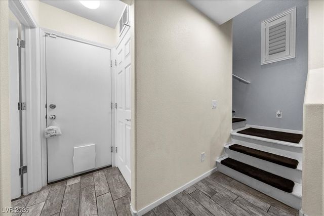 8929 Braided Yarn Avenue, Las Vegas, NV 89149