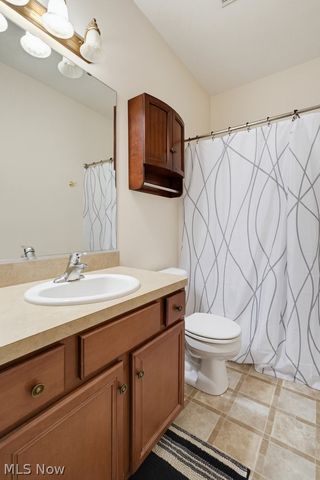5460 Arlington Lane, Parma, OH 44134