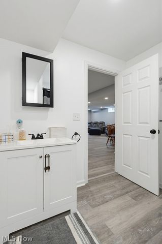 5460 Arlington Lane, Parma, OH 44134