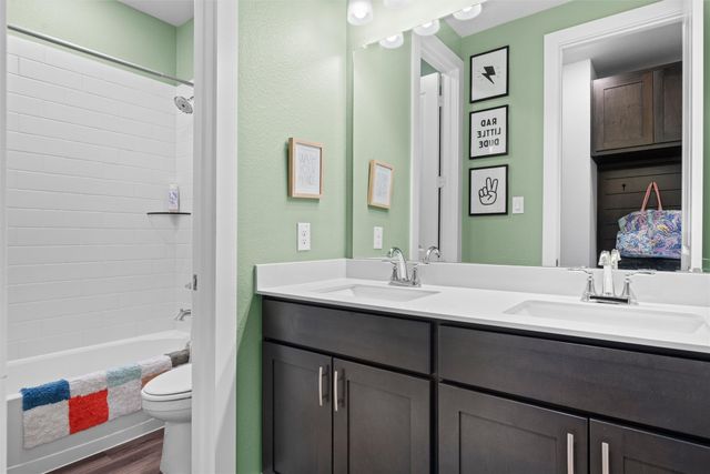 700 Bluestem Street, Mansfield, TX 76063