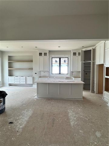 3440 W 133rd Terrace, Leawood, KS 66209
