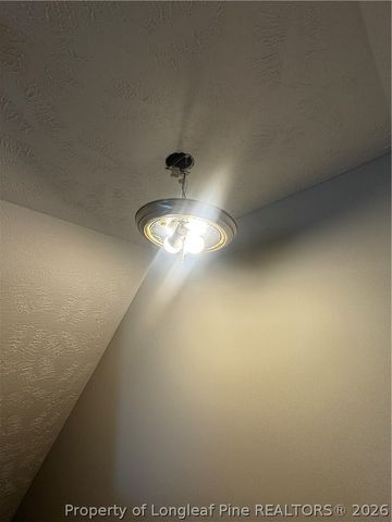 2118 Queen Elizabeth Lane, Hope Mills, NC 28348