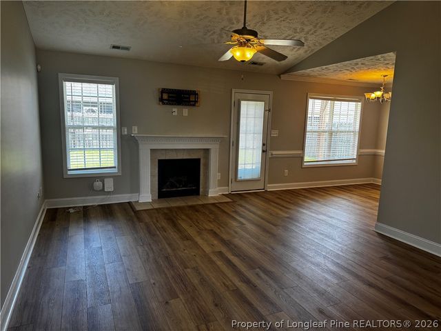 2118 Queen Elizabeth Lane, Hope Mills, NC 28348