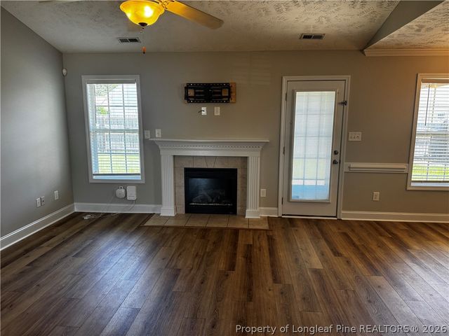 2118 Queen Elizabeth Lane, Hope Mills, NC 28348