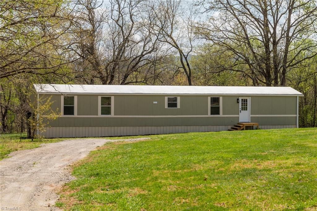 260 Cub Creek Church Road, Wilkesboro, NC 28697